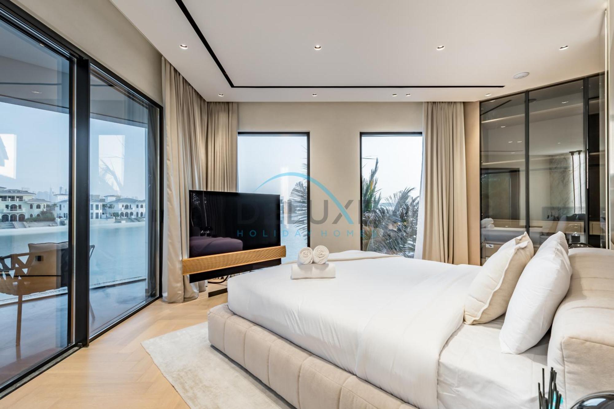 Exclusive 4br With 2 Assistant And Private Pool In Frond K, Palm Jumeirah By Deluxe Homes