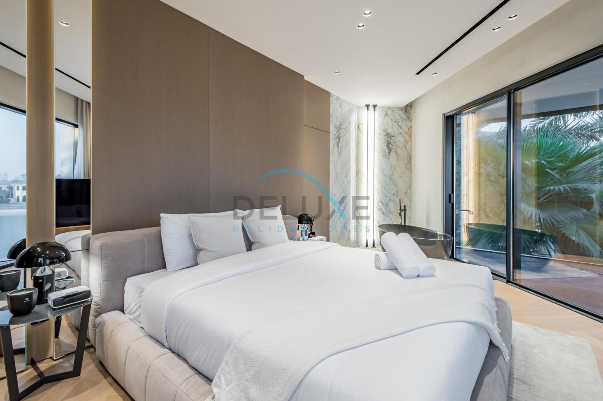 Exclusive 4br With 2 Assistant And Private Pool In Frond K, Palm Jumeirah By Deluxe Homes Apartment Dubai