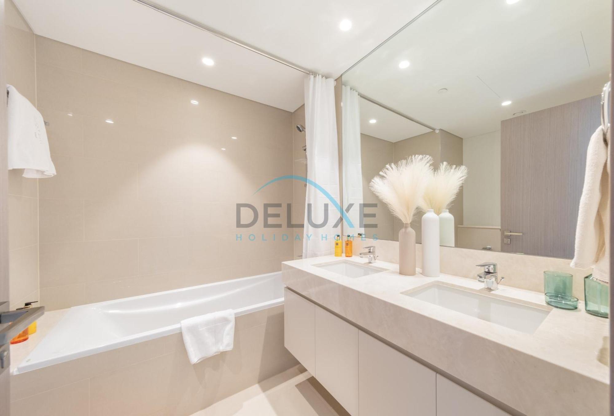 Lovely 2br At Act One Act Two Tower 1 Downtown By Deluxe Homes * Dubai