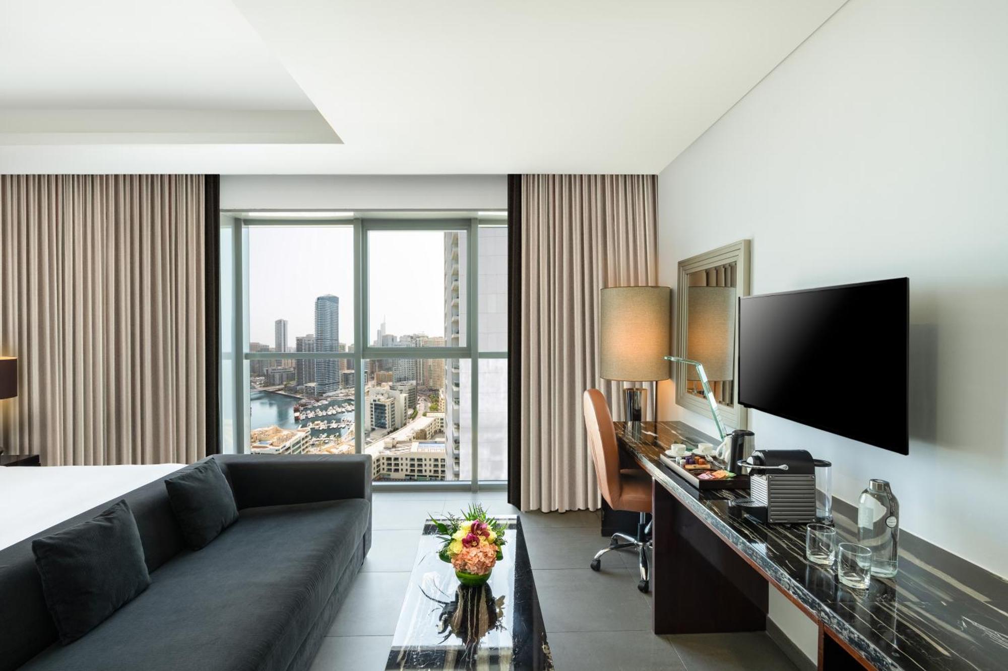 The First Collection Marina Hotel
