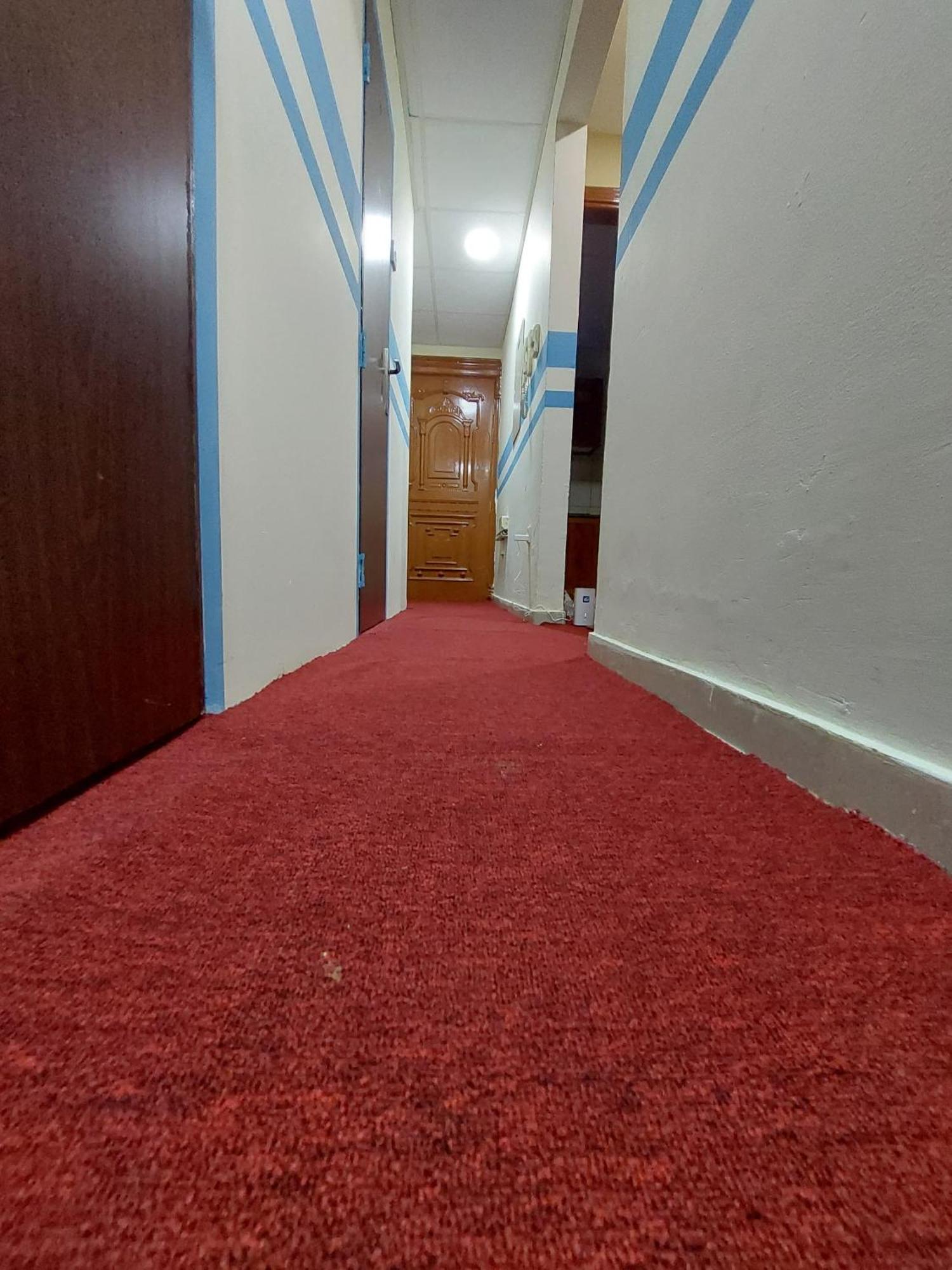 Apartamento Benitah Capsule Hostel, Family And Partitions *