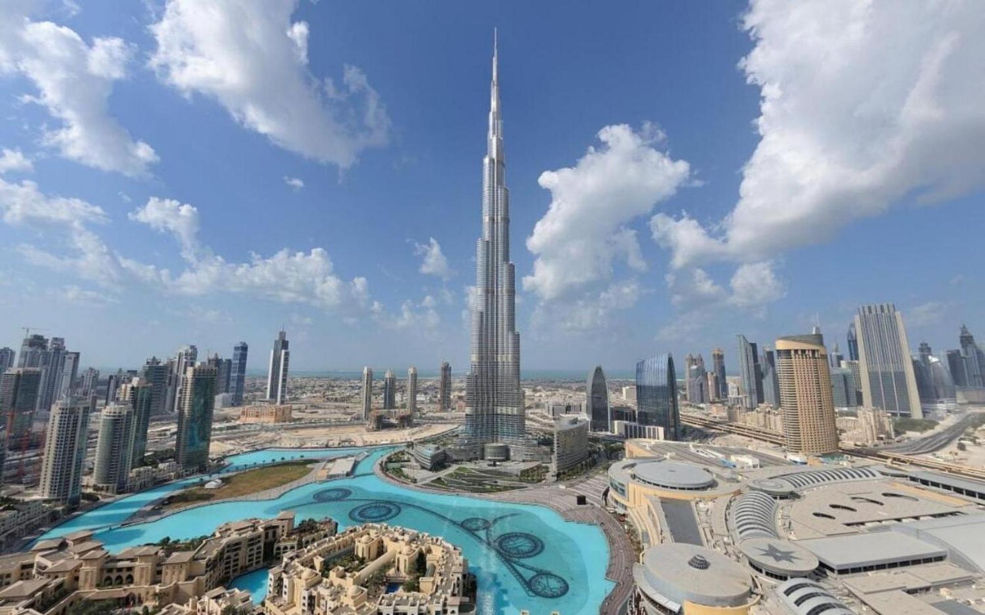 Central Spacious Living At Ag Tower Business Bay *