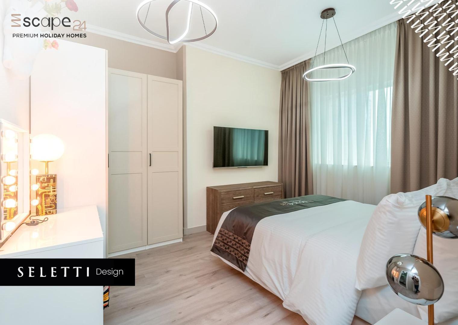 Escape 24 - Brand New & Luxury 1br High Floor Marina Pinnacle - Marina Harbour Views Apartment *