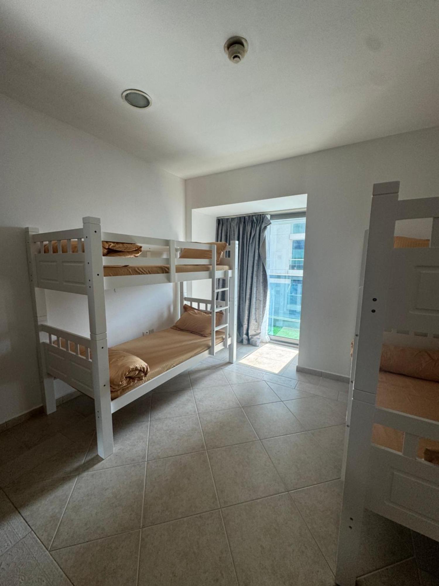 Hostel Bakshi Homes *