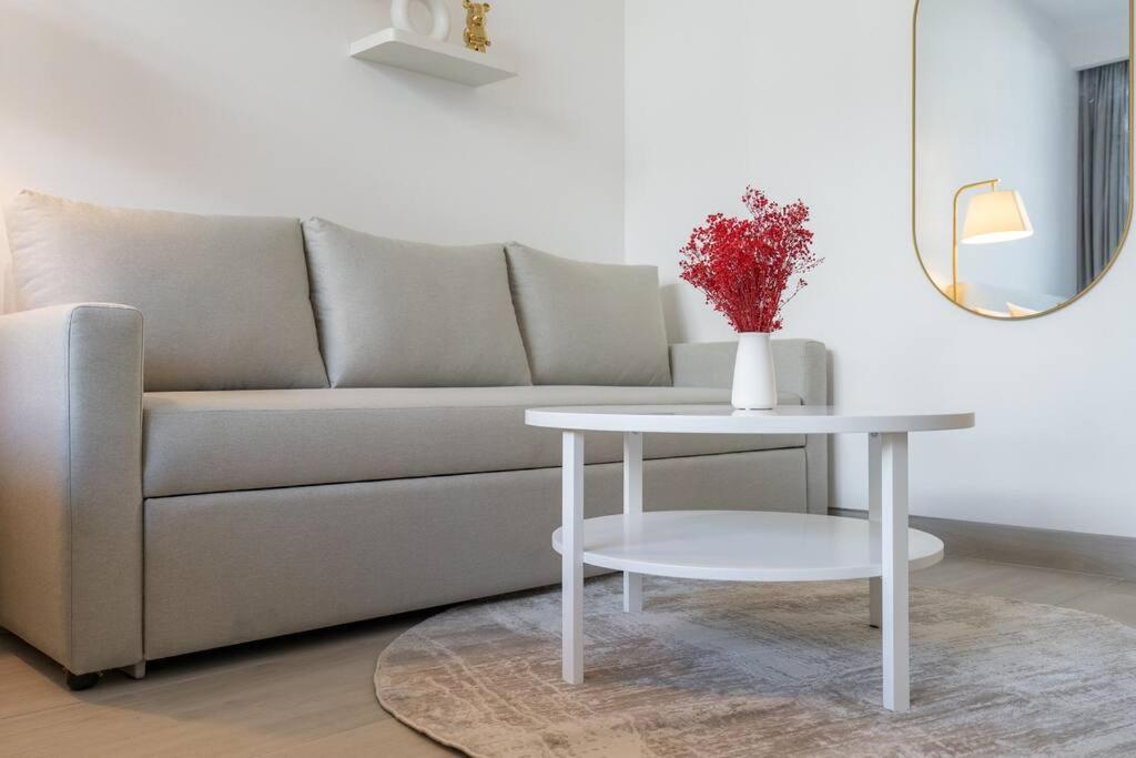 Apartment New Charming In Jvc Dubai