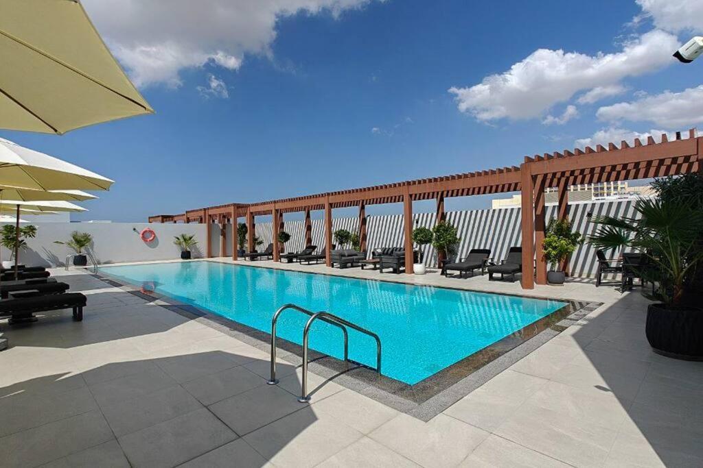 New Charming In Jvc Apartment Dubai