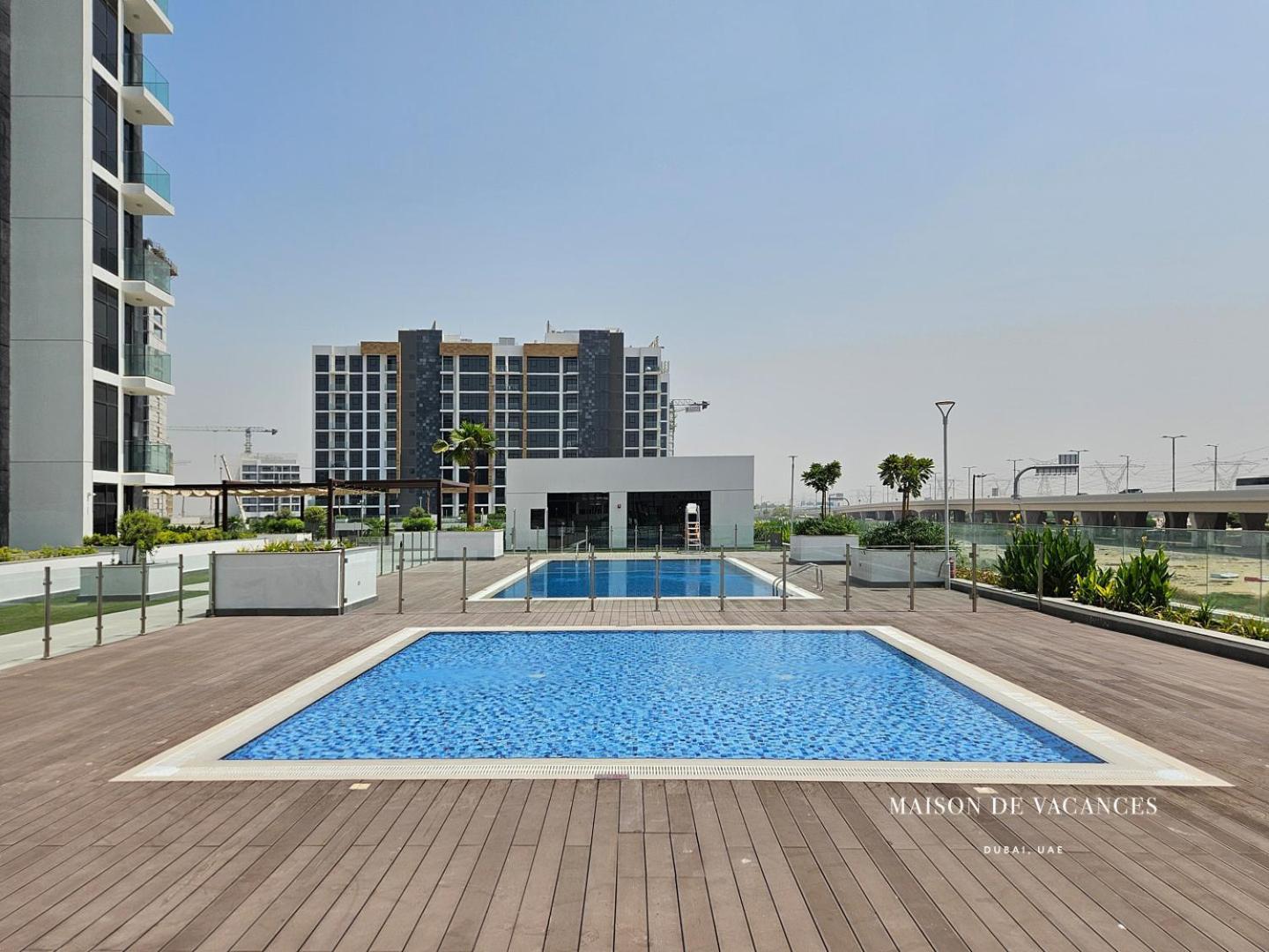 Stylish Getaway 10 Minutes To Mall Apartment Dubai