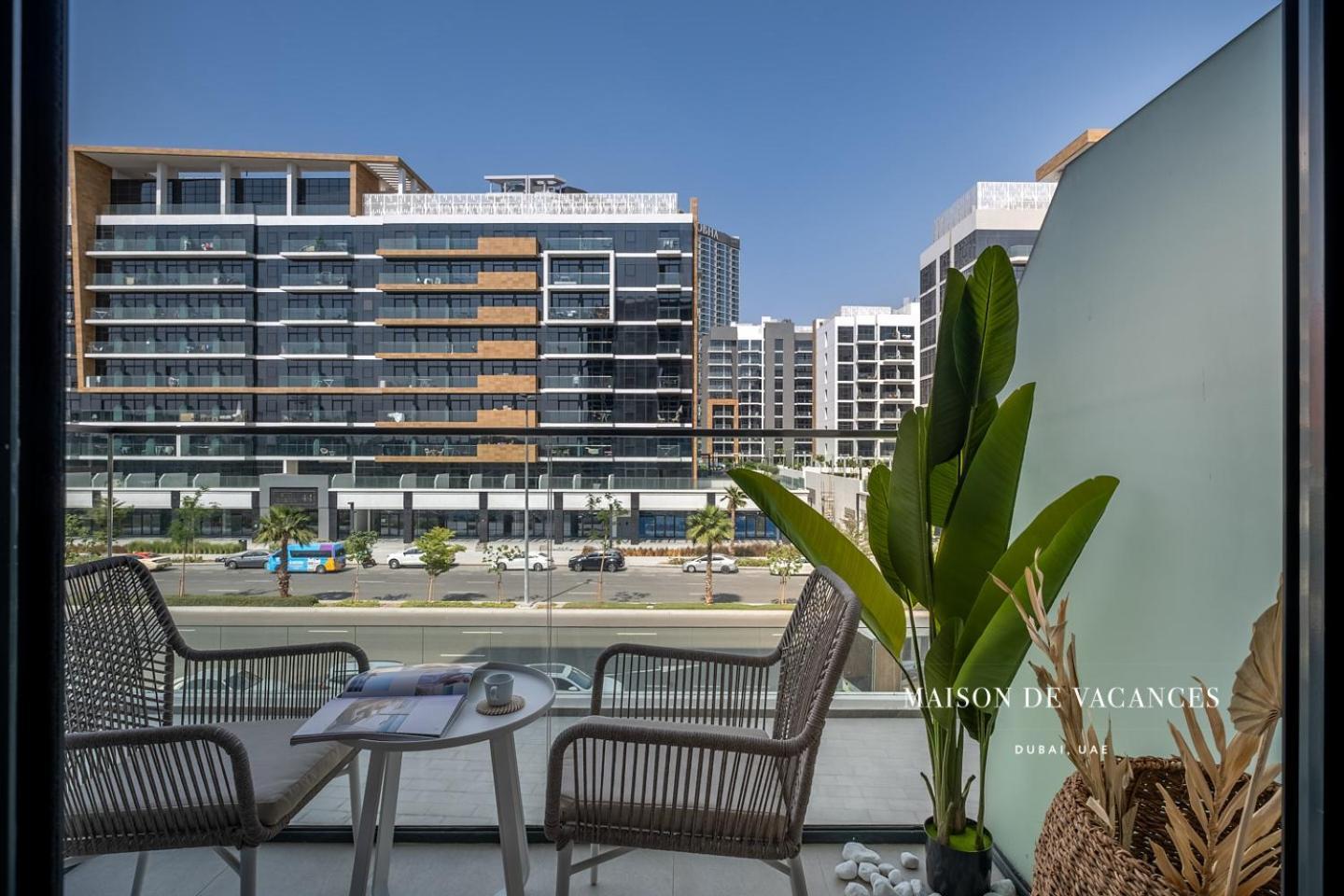 Stylish Getaway 10 Minutes To Mall Dubai