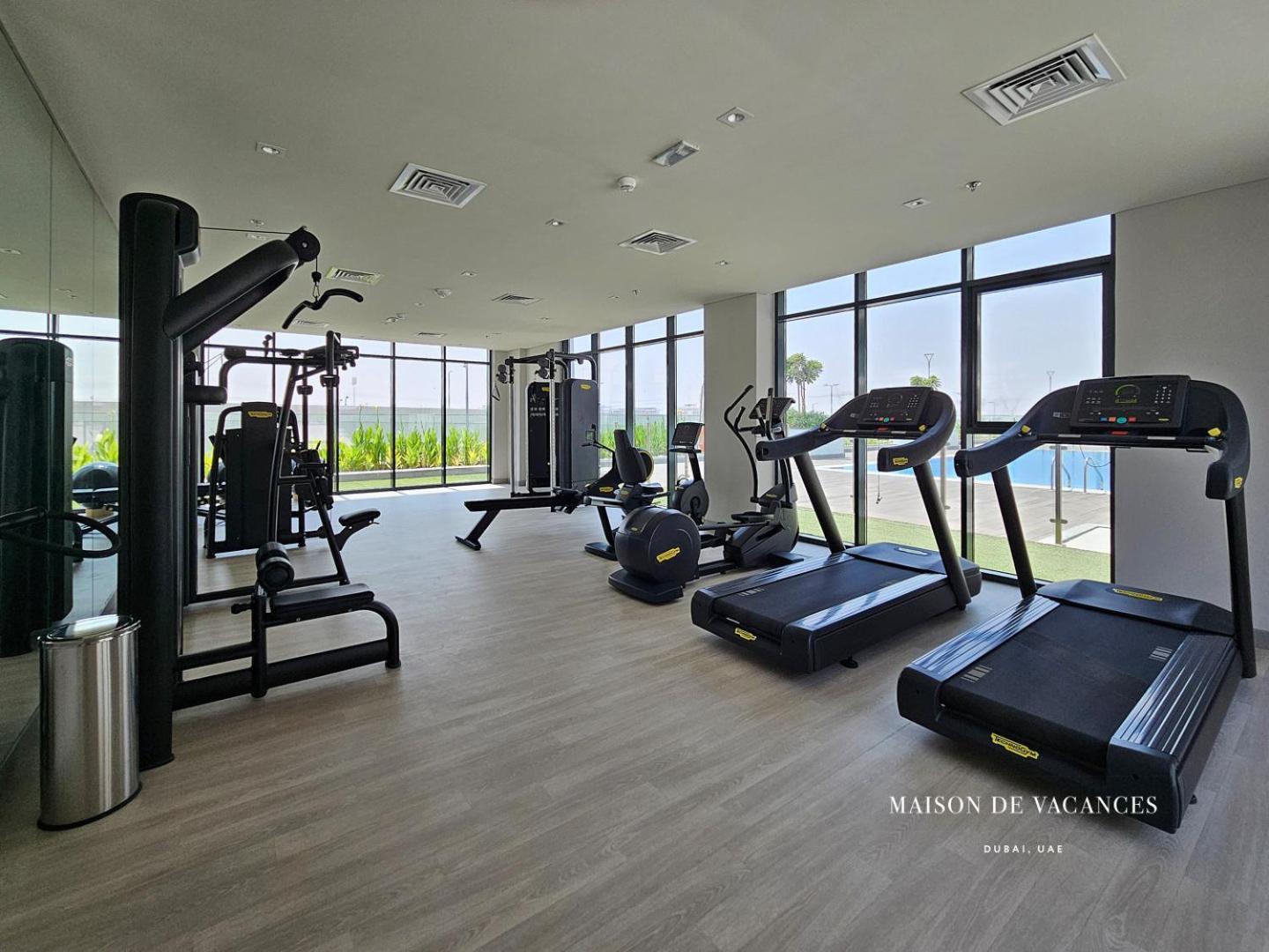 Stylish Getaway 10 Minutes To Mall
