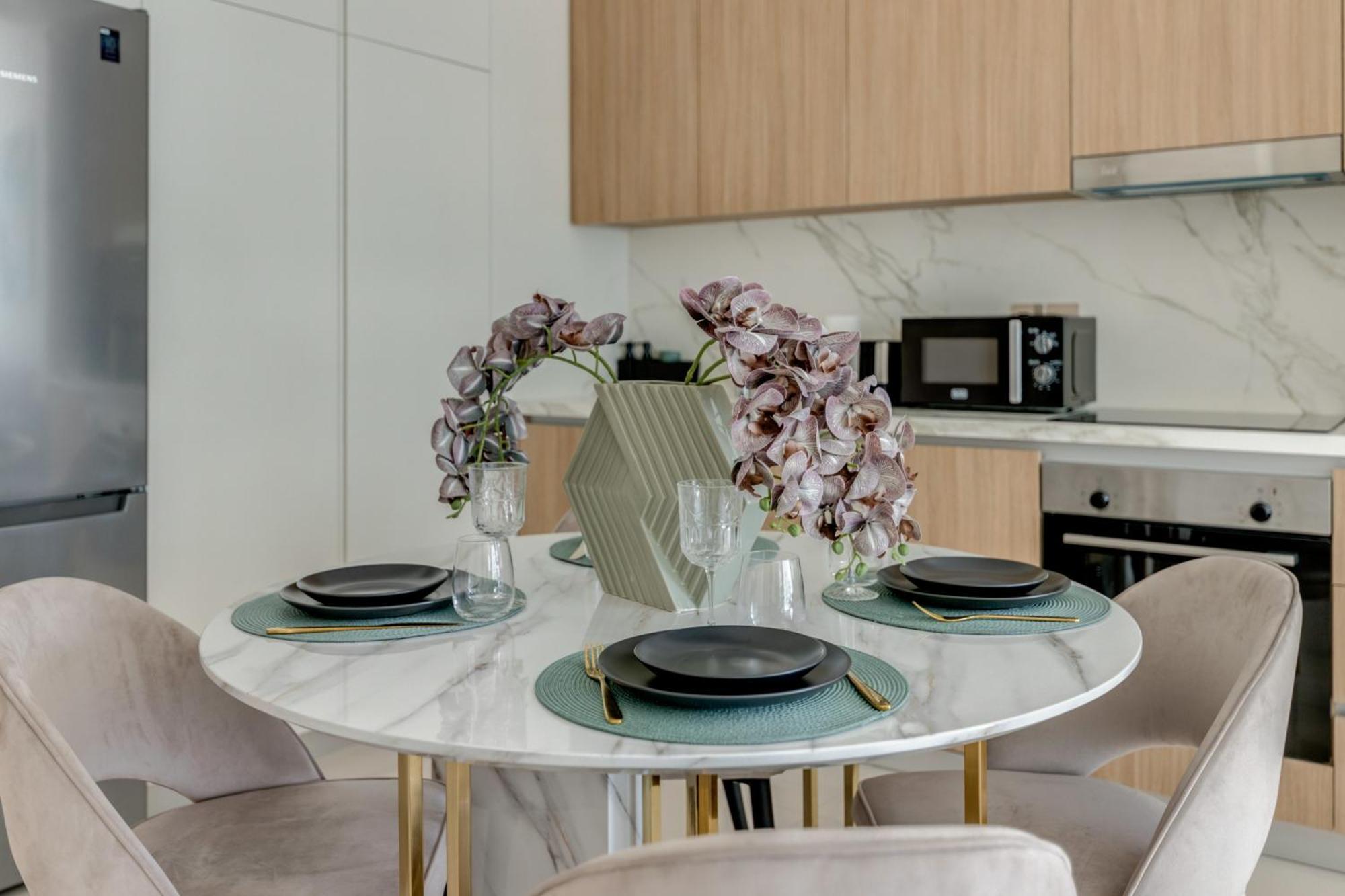 Vista - Private & Palm Jumeirah Views * Dubai