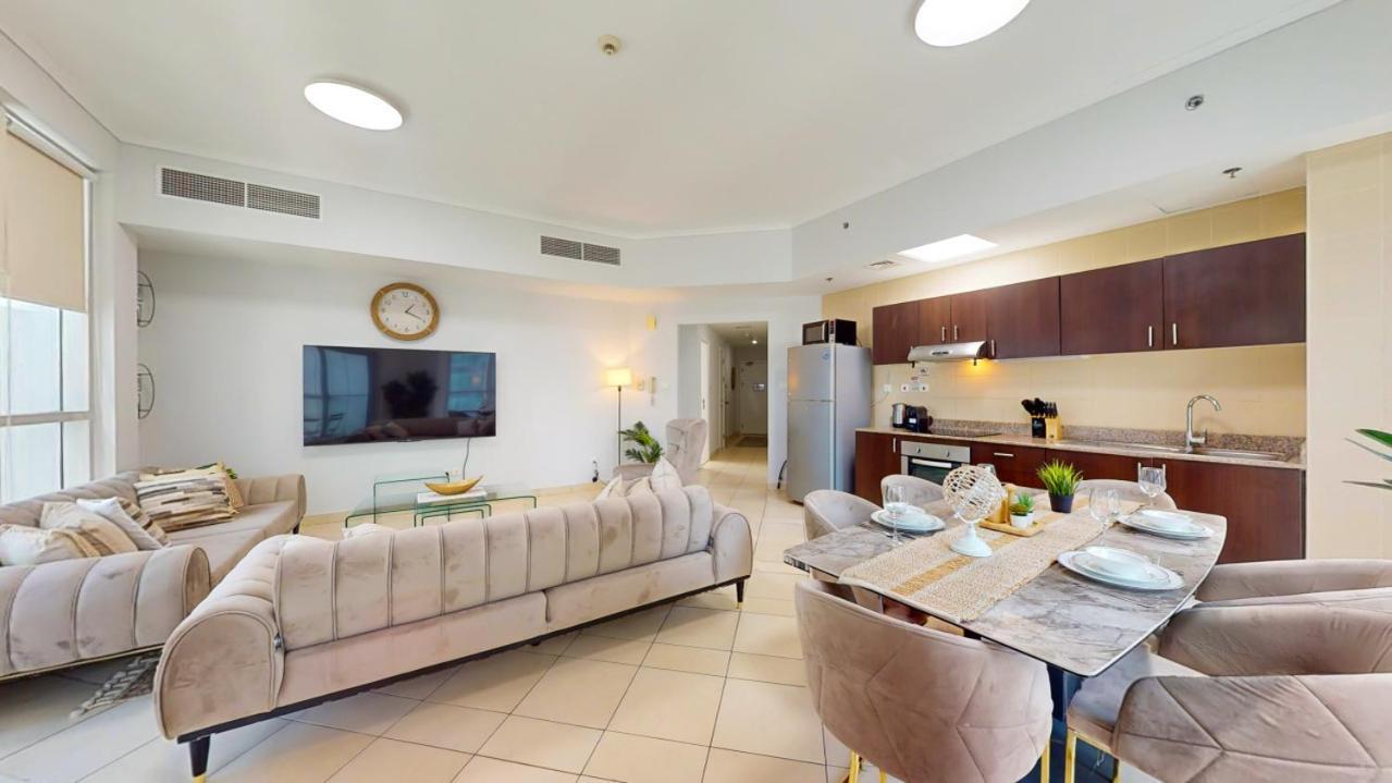 Torch Tower - Cosy Two Bedroom In Marina * Dubai