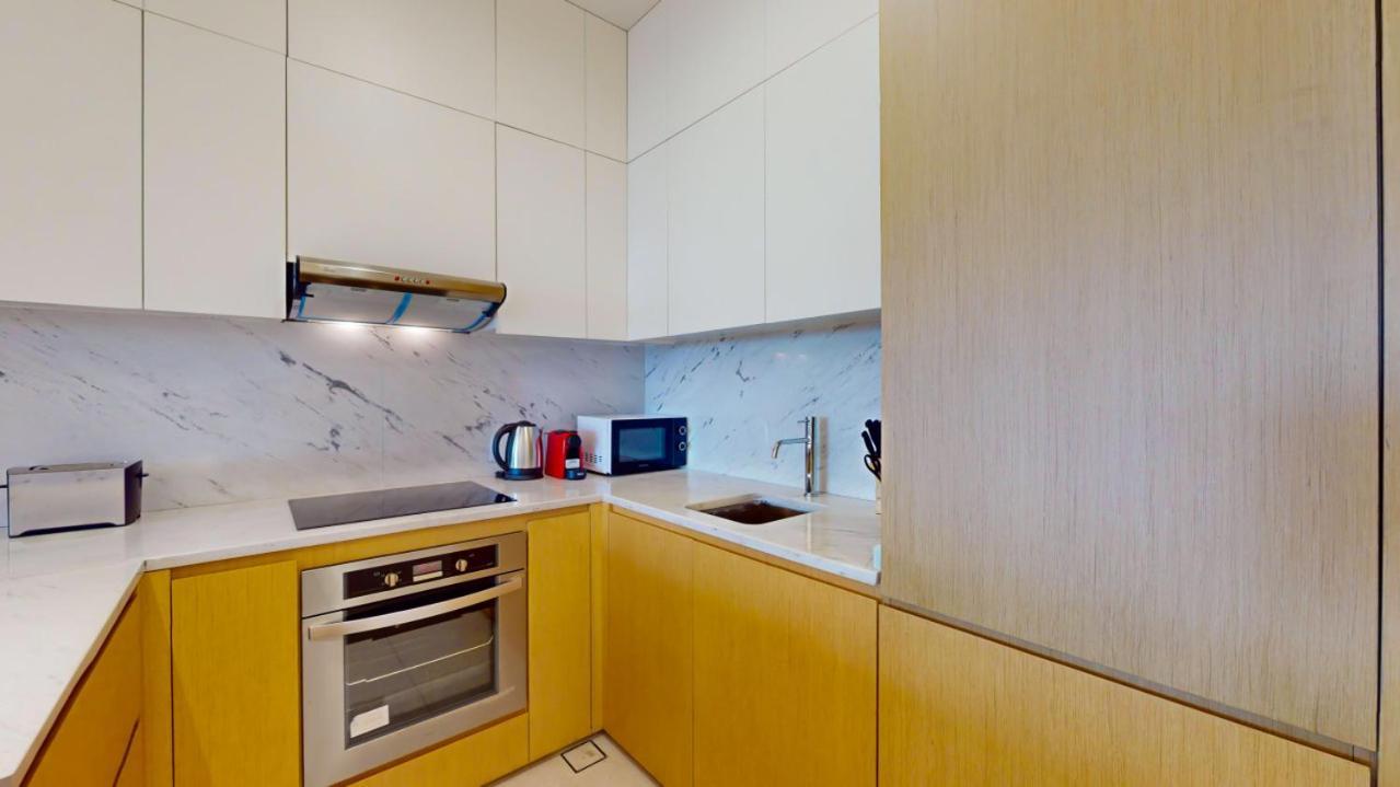 Apartment Royal Amwaj - Beachfront Two Bed With Sea Views Dubai