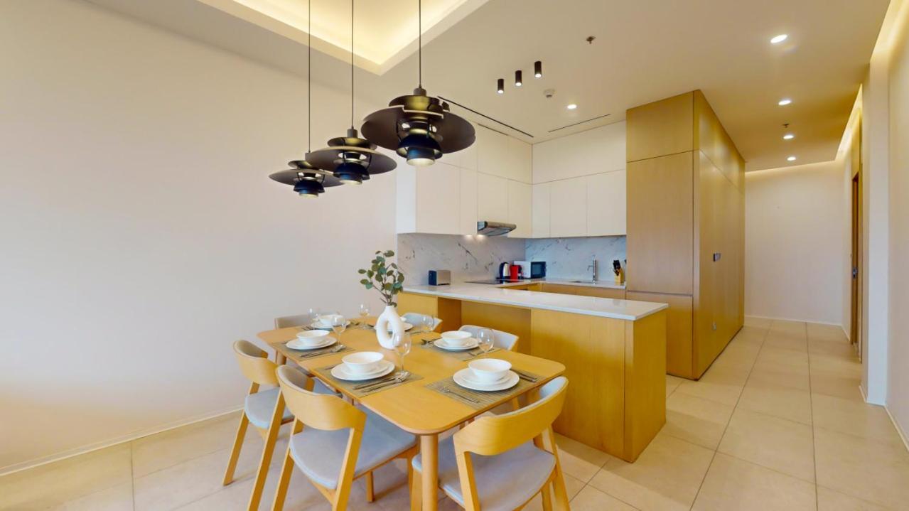 Royal Amwaj - Beachfront Two Bed With Sea Views *