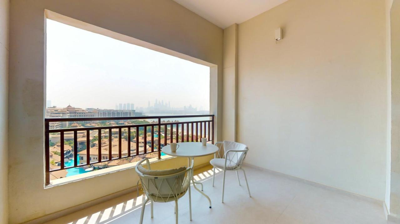 Royal Amwaj - Beachfront Two Bed With Sea Views Apartment