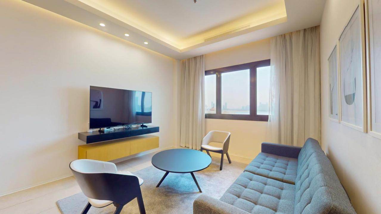Apartment Royal Amwaj - Beachfront Two Bed With Sea Views *