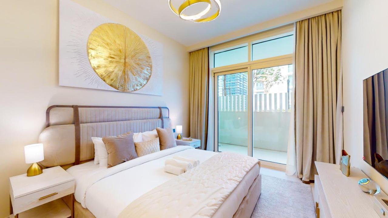 Apartment Sunrise Bay Tower 2 - Classy Three Bedroom Dubai