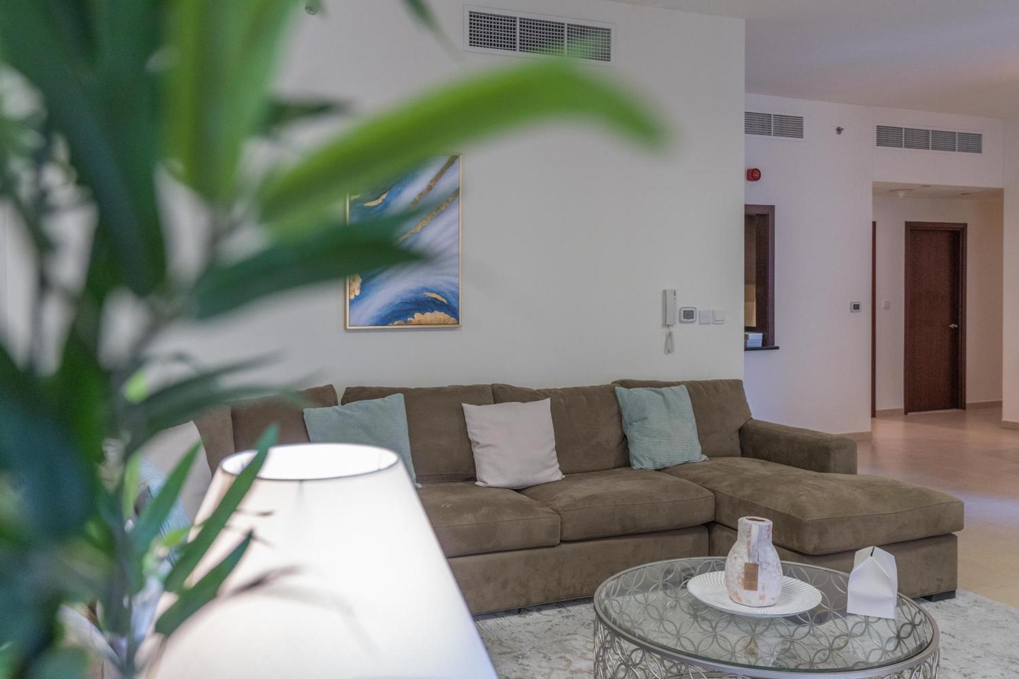 Amwaj - 3br - Cityapartmentstay