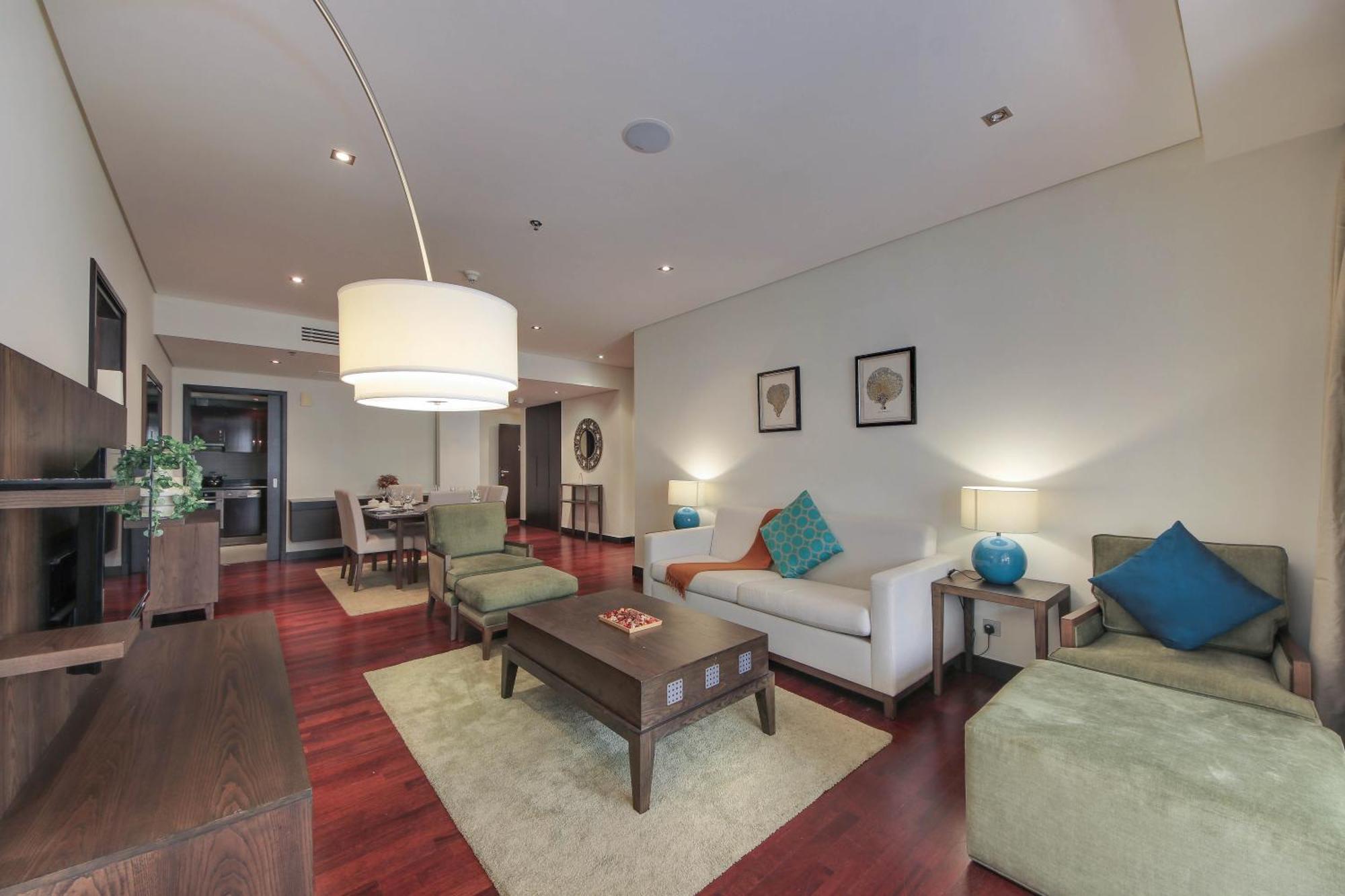 Luxe Getaways Royal Amwaj Palm Jumeirah Daire Dubai