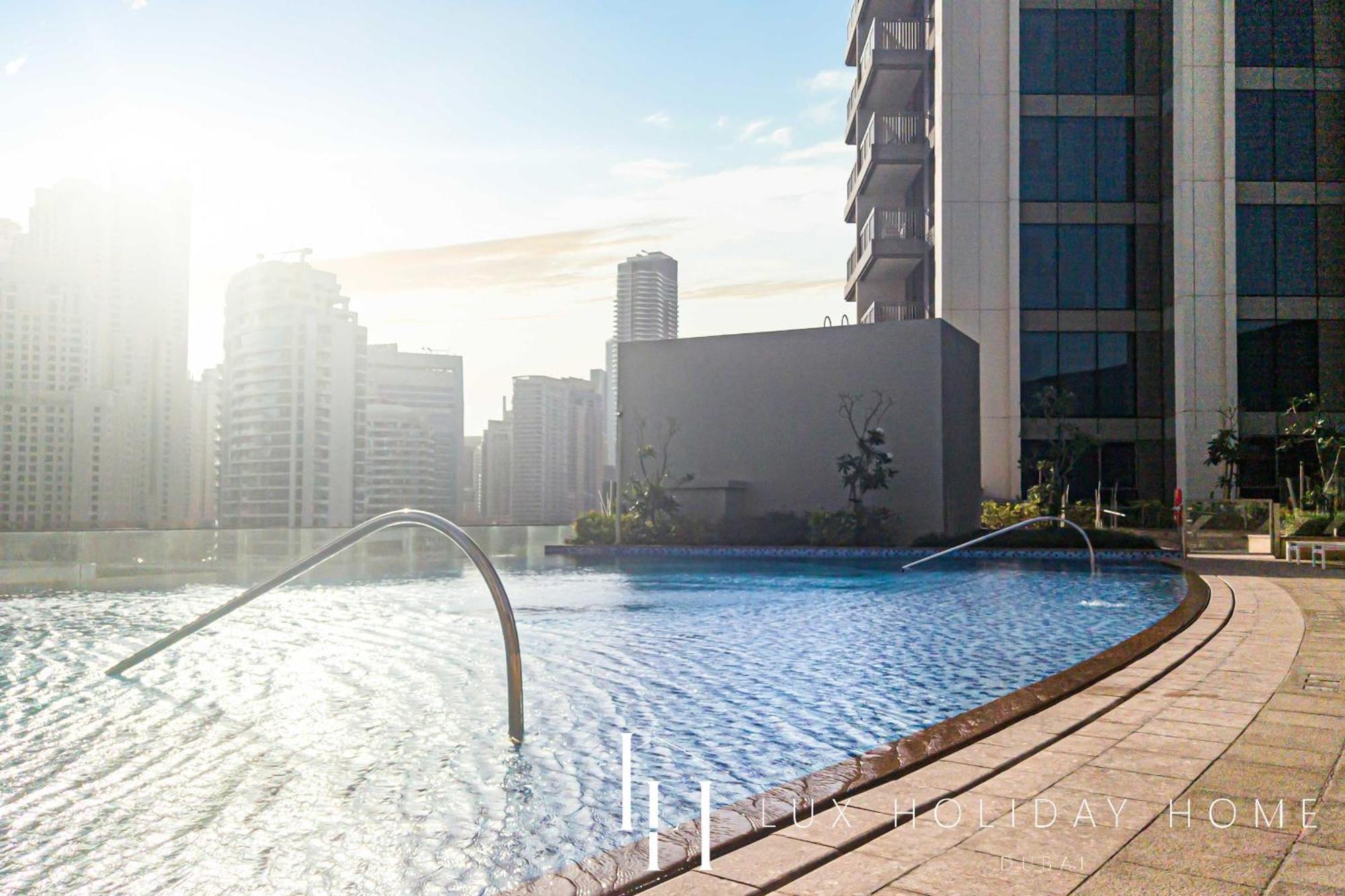 Lux 52 42 Deluxe Marina View 1 Apartment Dubai