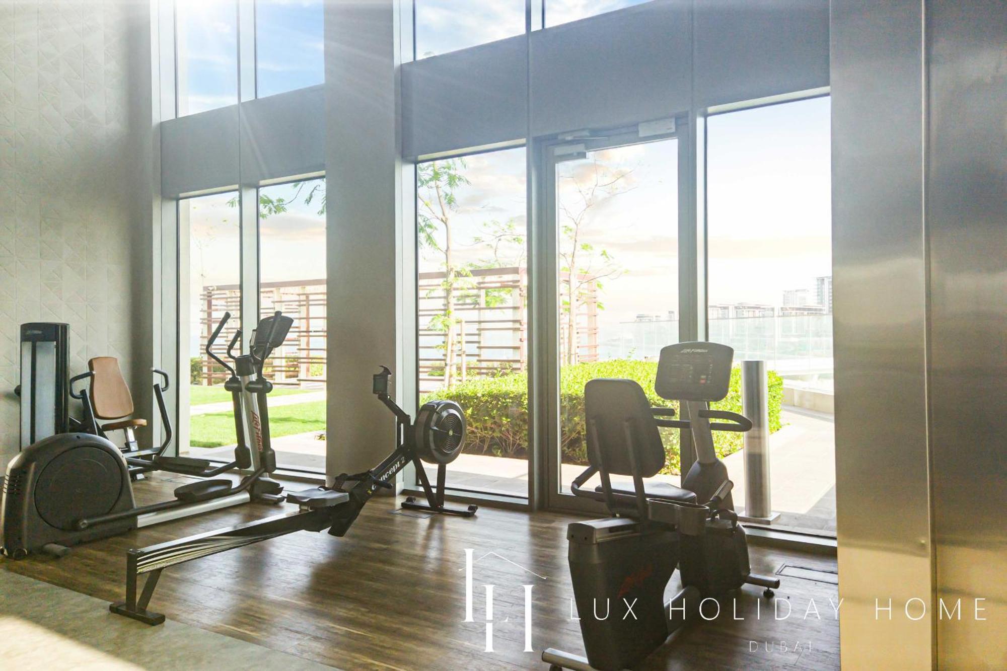Lux 52 42 Deluxe Marina View 1 * Dubai