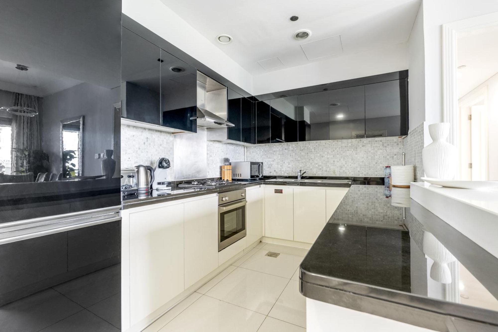 Downtown Luxury - 5 Star Facilities - 5 Min Walk To Mall Apartamento Dubai