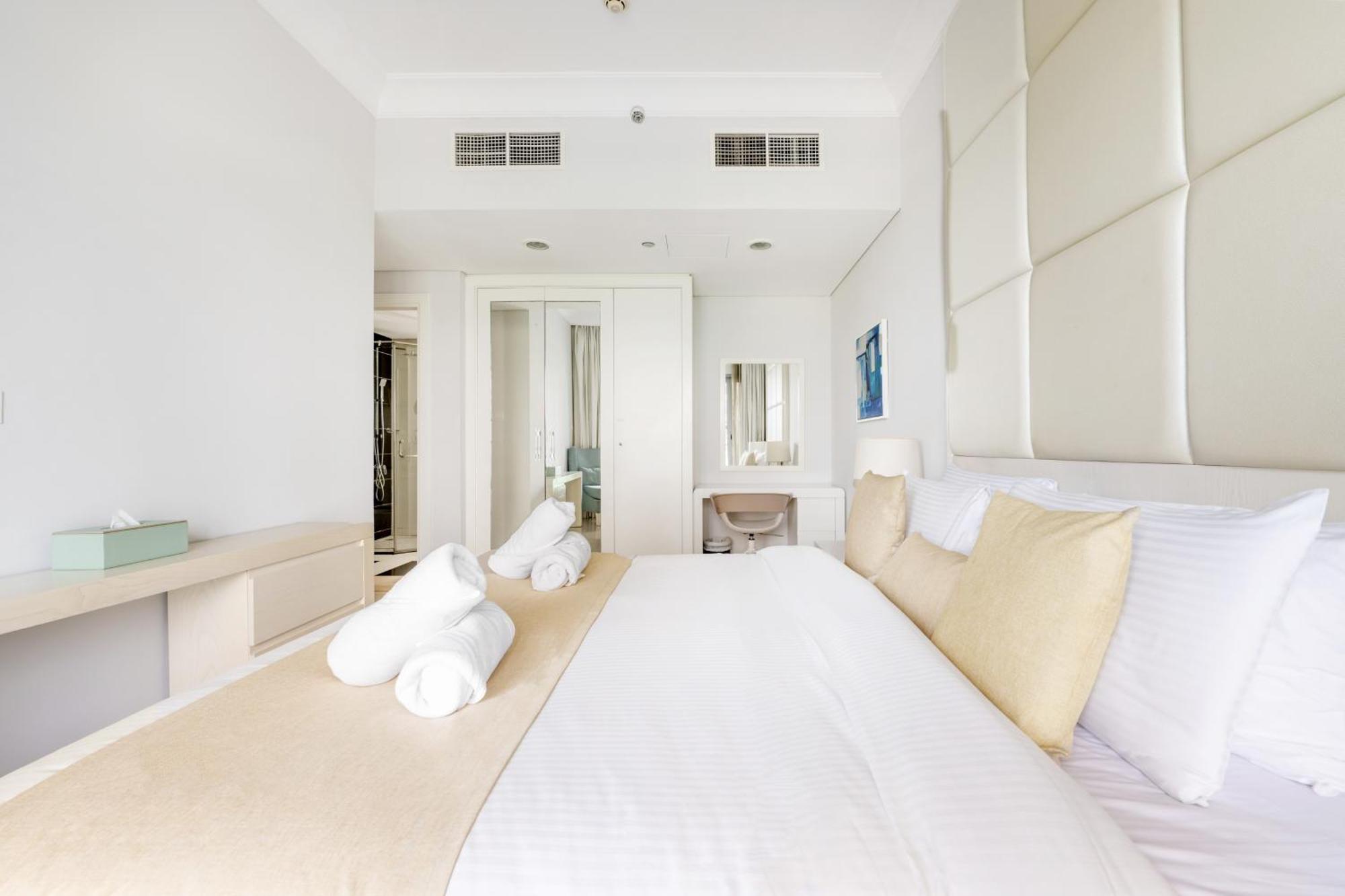 Downtown Luxury - 5 Star Facilities - 5 Min Walk To Mall Apartamento Dubai