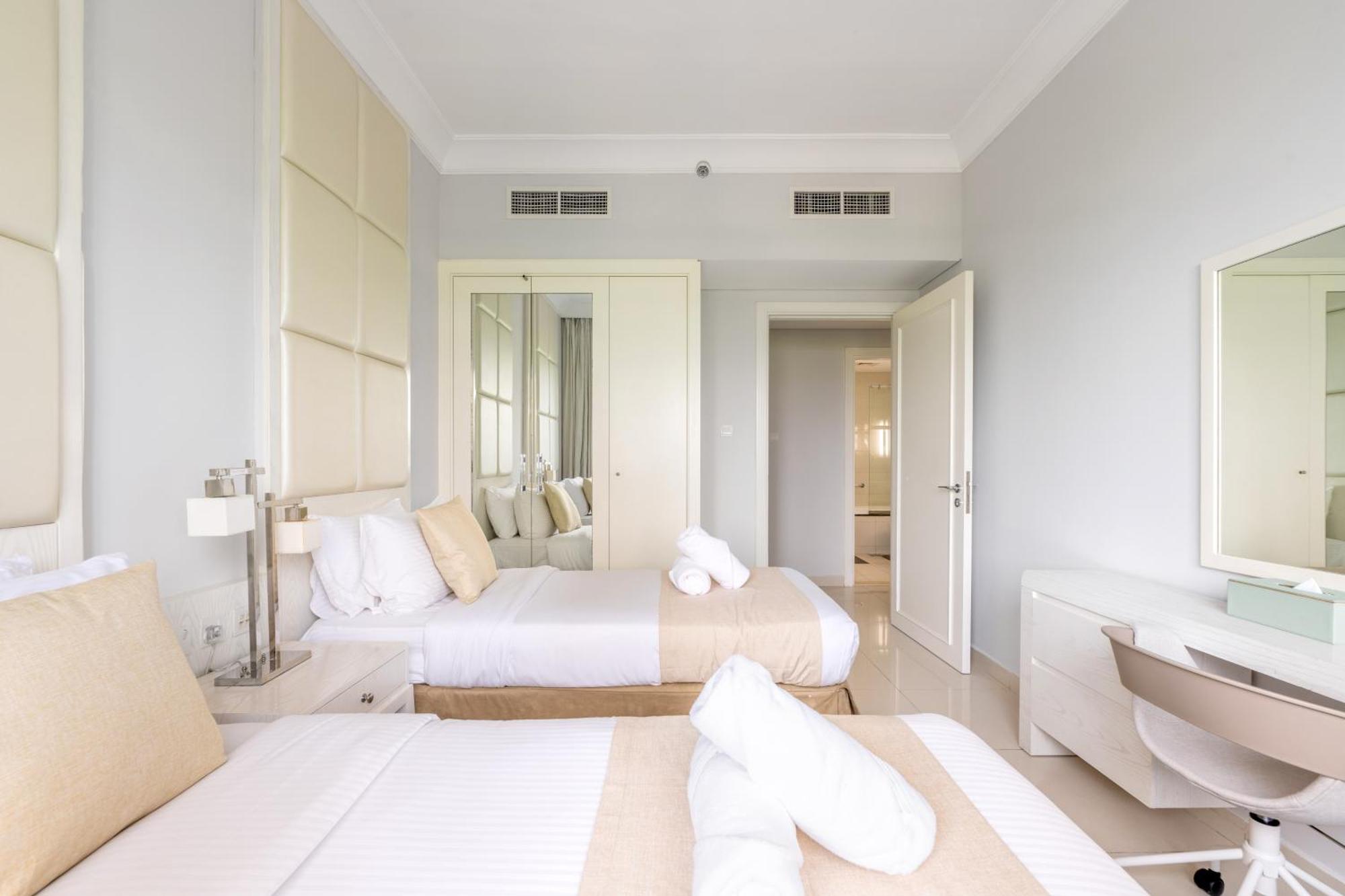 Downtown Luxury - 5 Star Facilities - 5 Min Walk To Mall