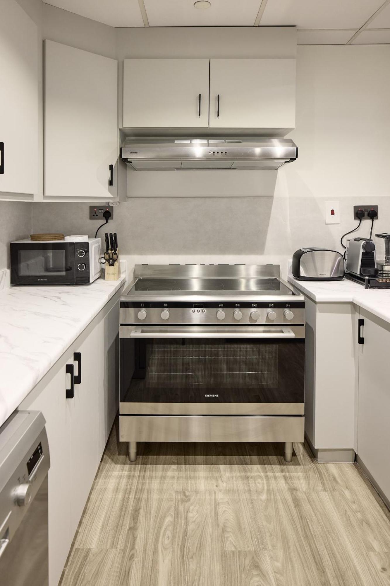 Daire Ultimate Luxury 4-bed Jbr *