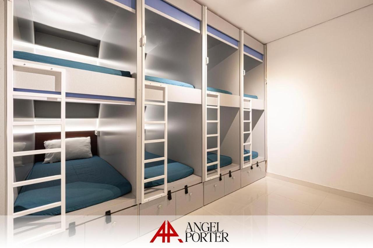 Hostel Angel Packers With Seaview In Marina Walk