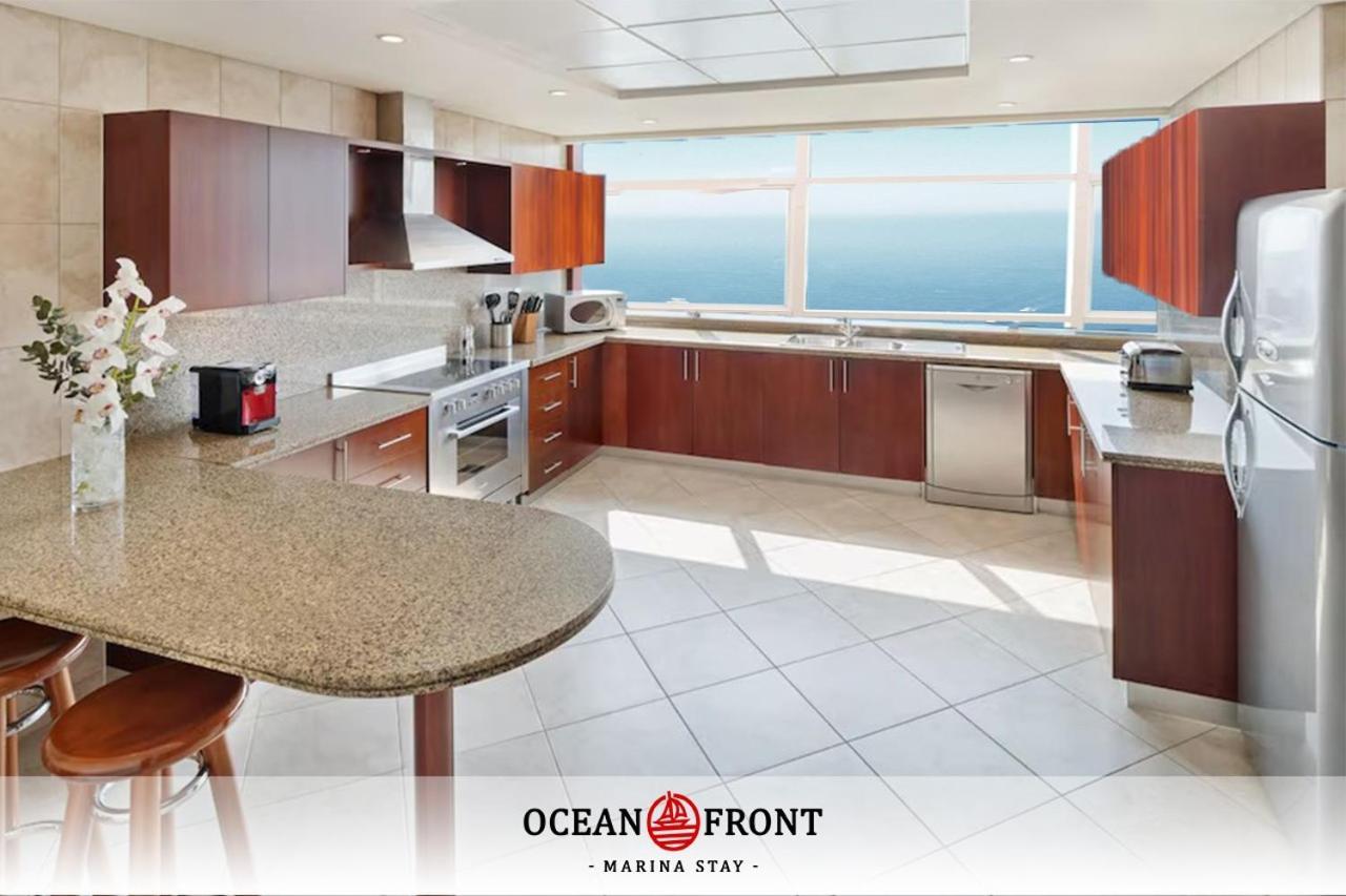 Hostel Oceanfront Marina