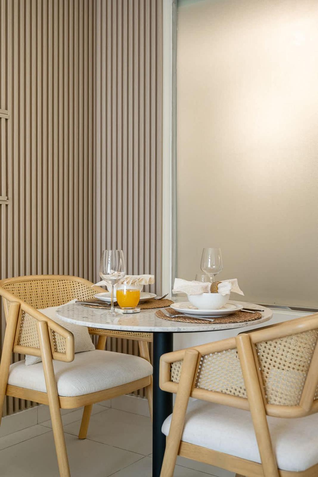 Apartment Airstay - Cozy - Sea Views - Palm Jumeirah - Monthly Offer Available *