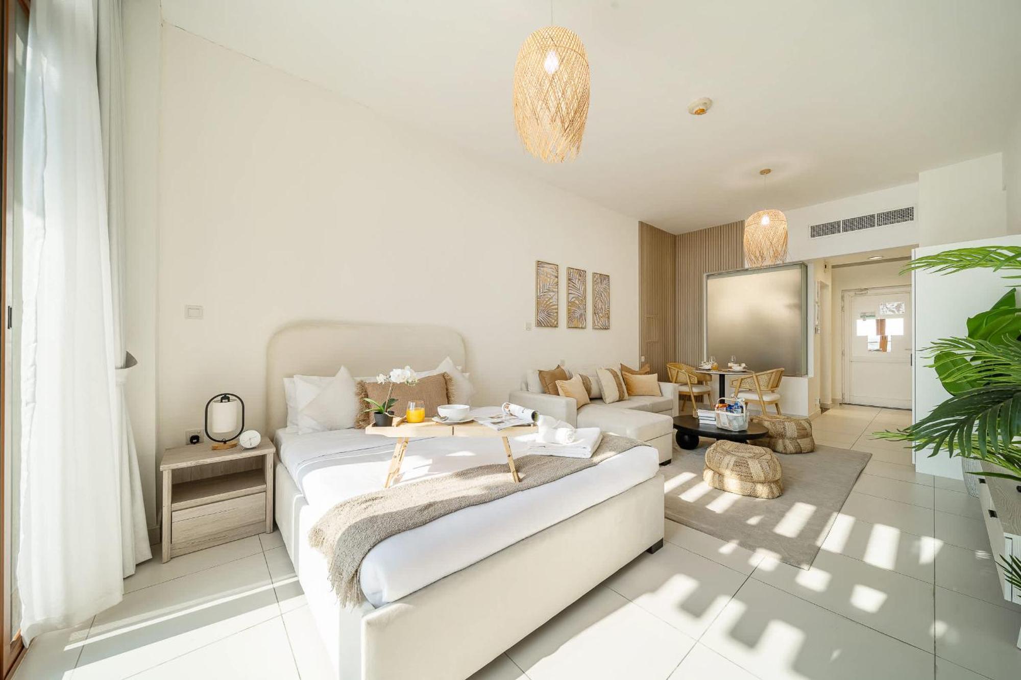 Airstay - Cozy - Sea Views - Palm Jumeirah - Monthly Offer Available *