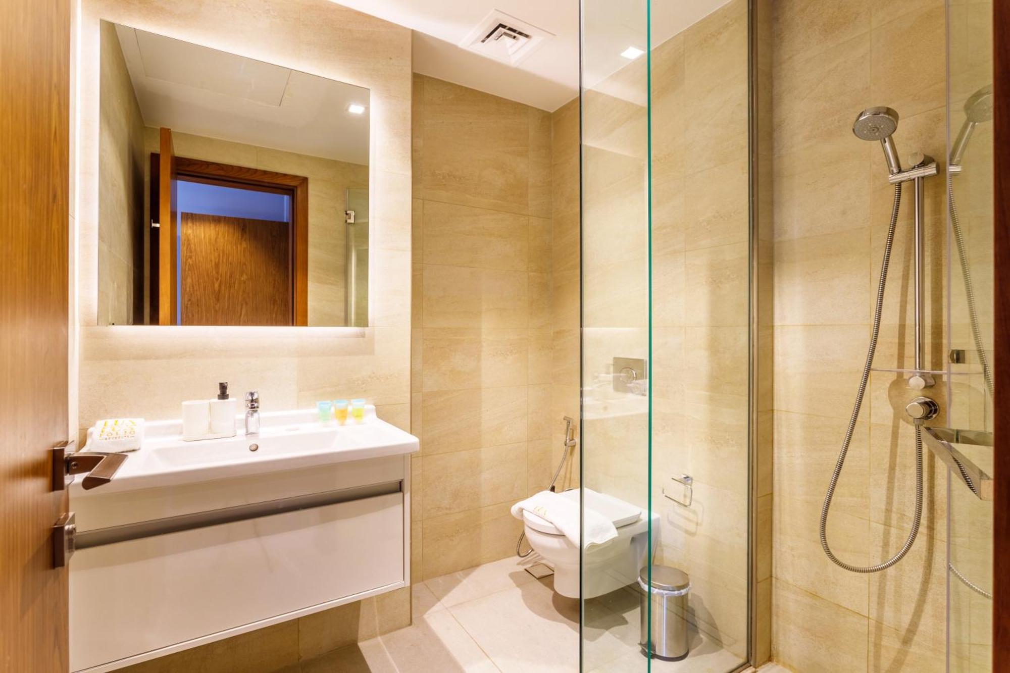 Daire Stunning Marina Waterfront 2 Bed Escape *
