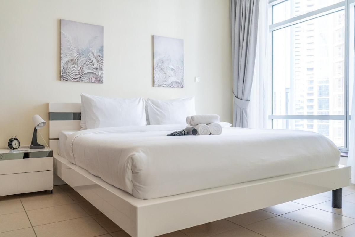 Delightful 1-bedroom Retreat At Burj Views In Downtown Dubai
