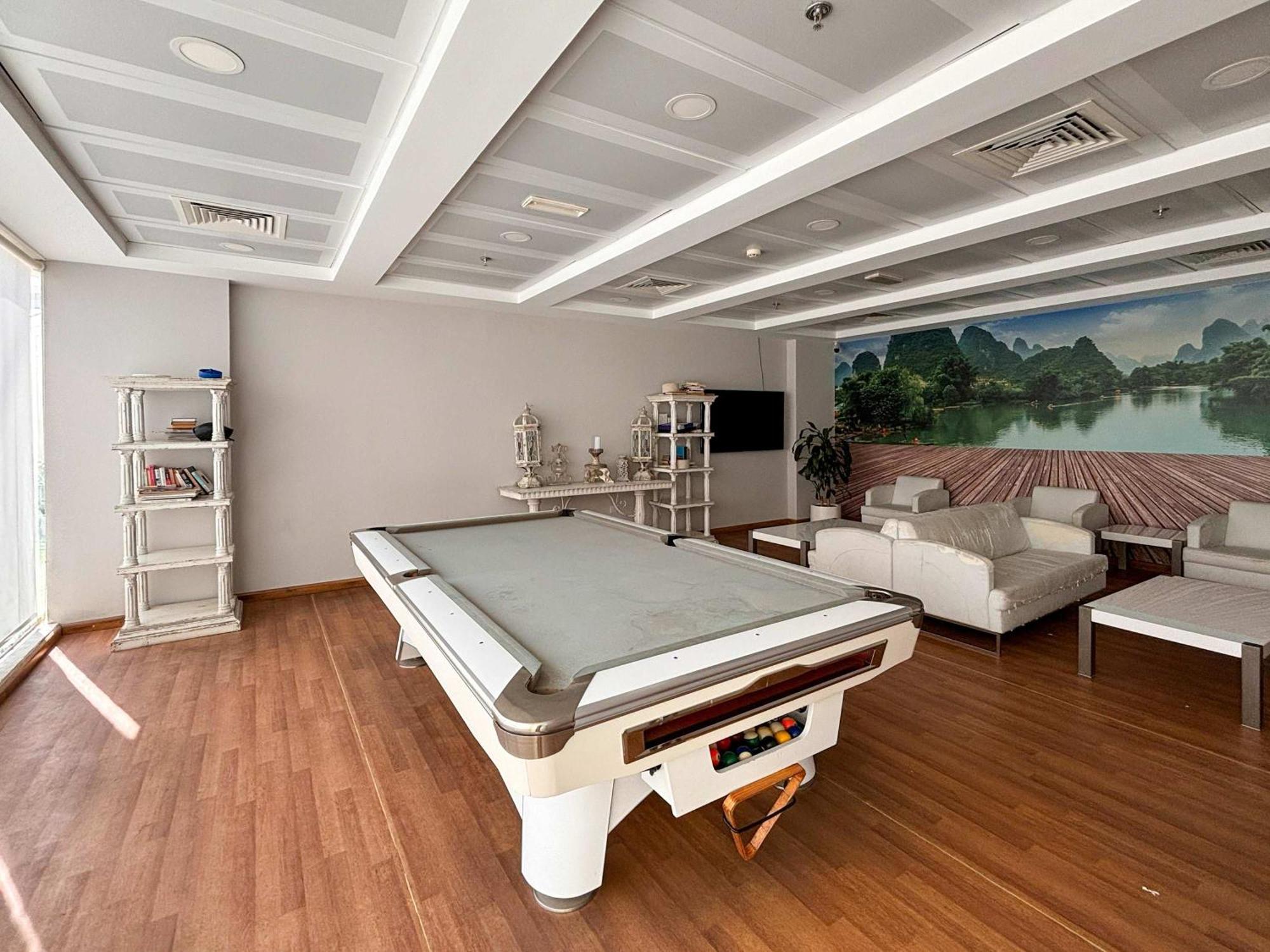 Apartment Frank Porter - G24 Tower Dubai