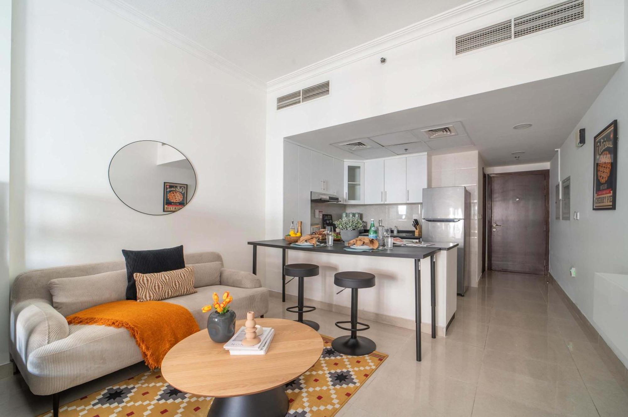 Frank Porter - G24 Tower Apartment Dubai