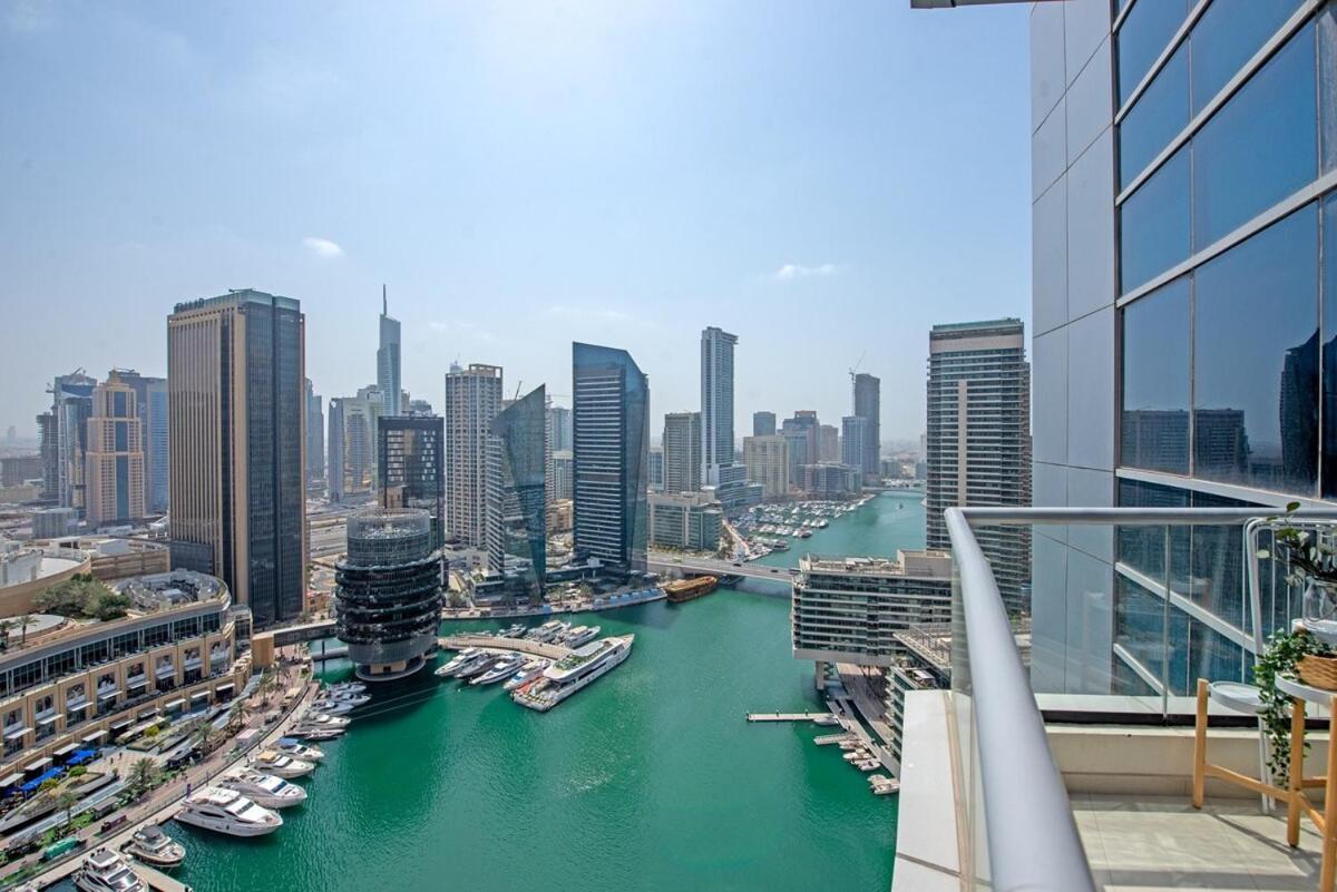 Apartment Warm And Airy 1-bedroom With Exceptional Views In Marina