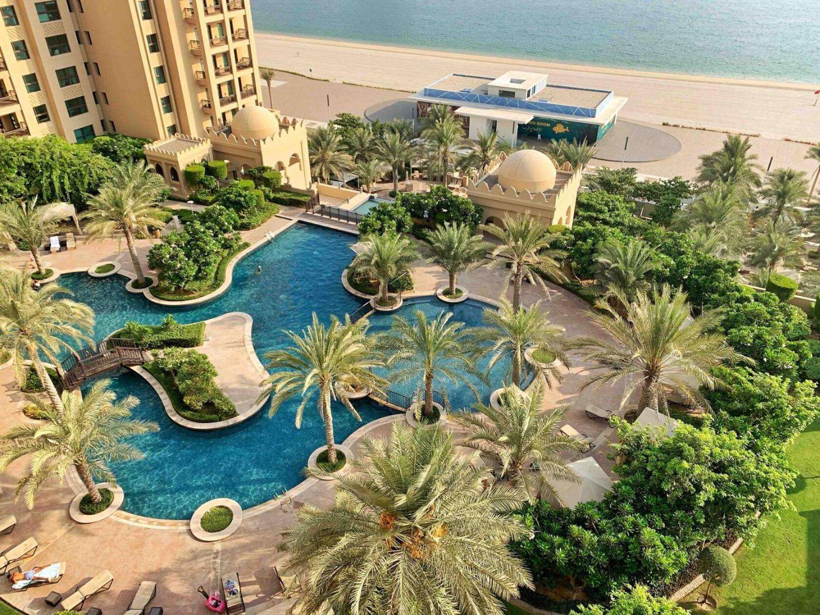 Bespoke Homes - Palm Jumeirah- 2 Bedroom & Pool Access, South * Dubai