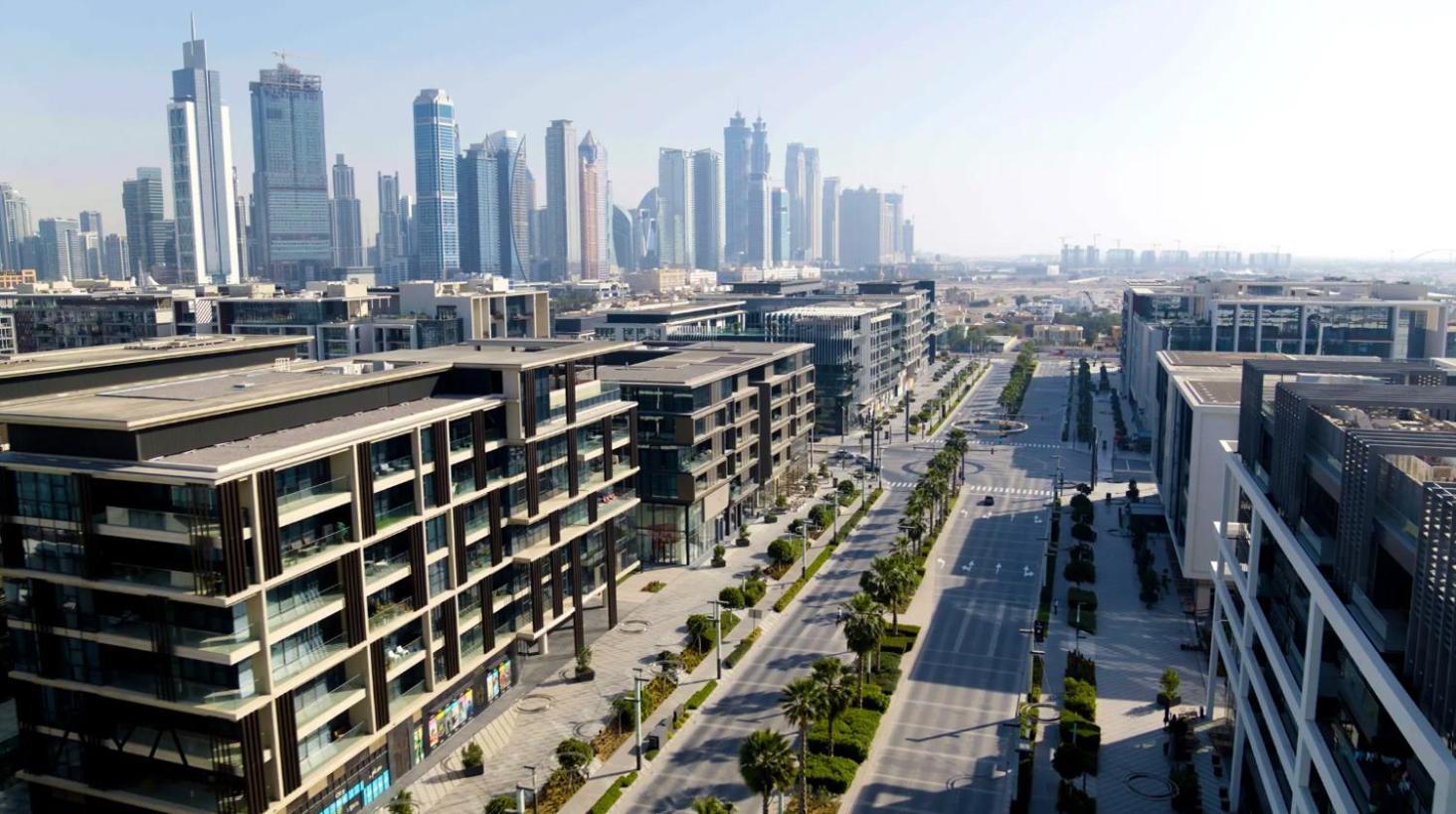 Luxury With Pool, Patio & Gym In Walk Daire Dubai