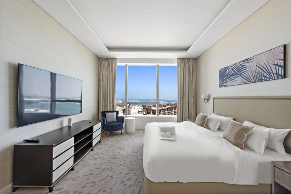 Stunning 1-br In Heart Of The Palm Apartment *