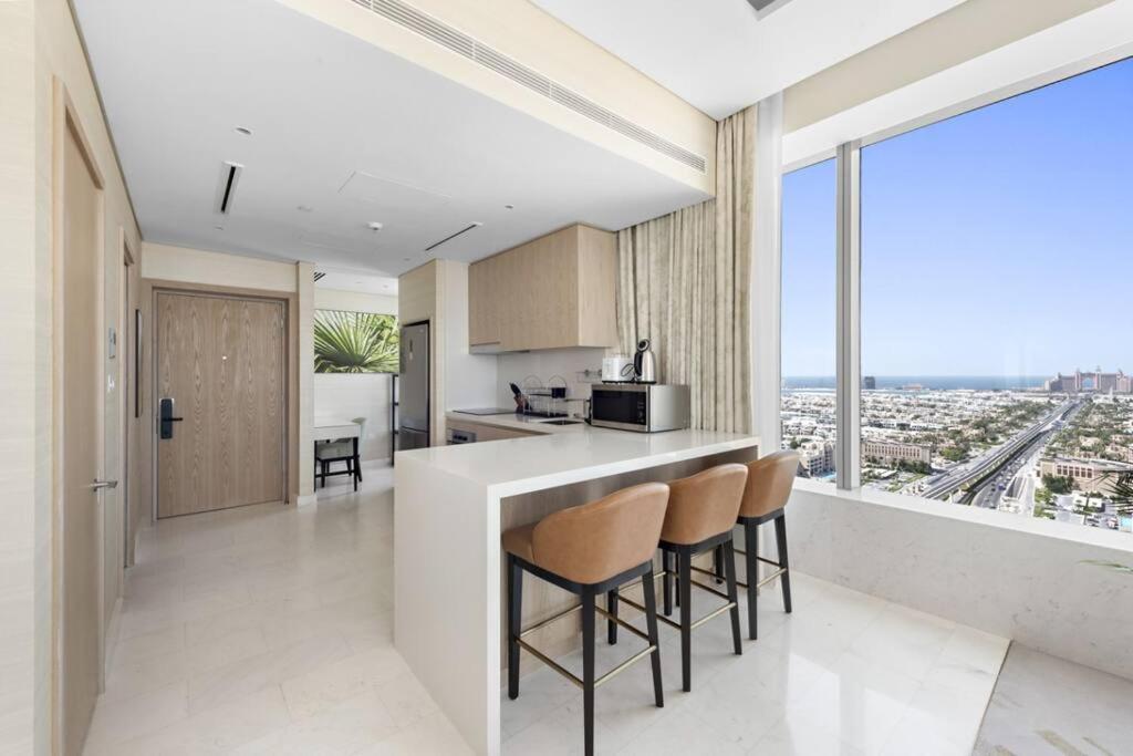 Stunning 1-br In Heart Of The Palm