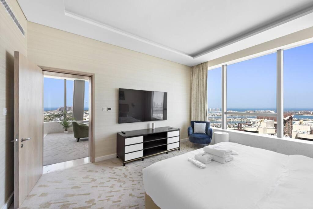 Stunning 1-br In Heart Of The Palm