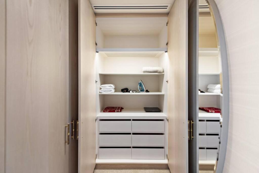 Apartment Stunning 1-br In Heart Of The Palm