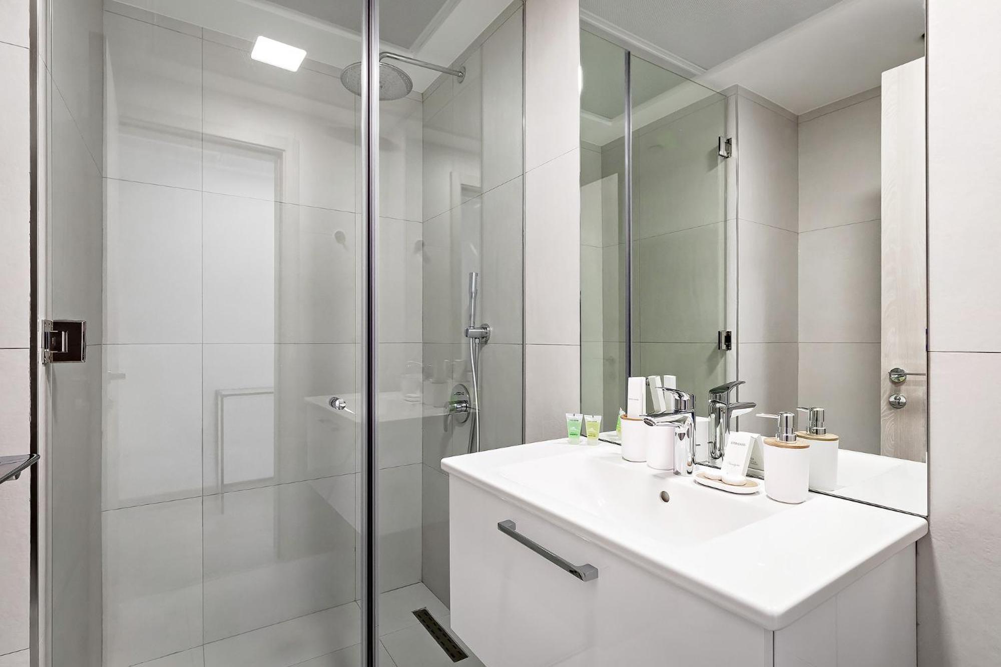Bright 1br With Balcony In Luma 22 Dubai
