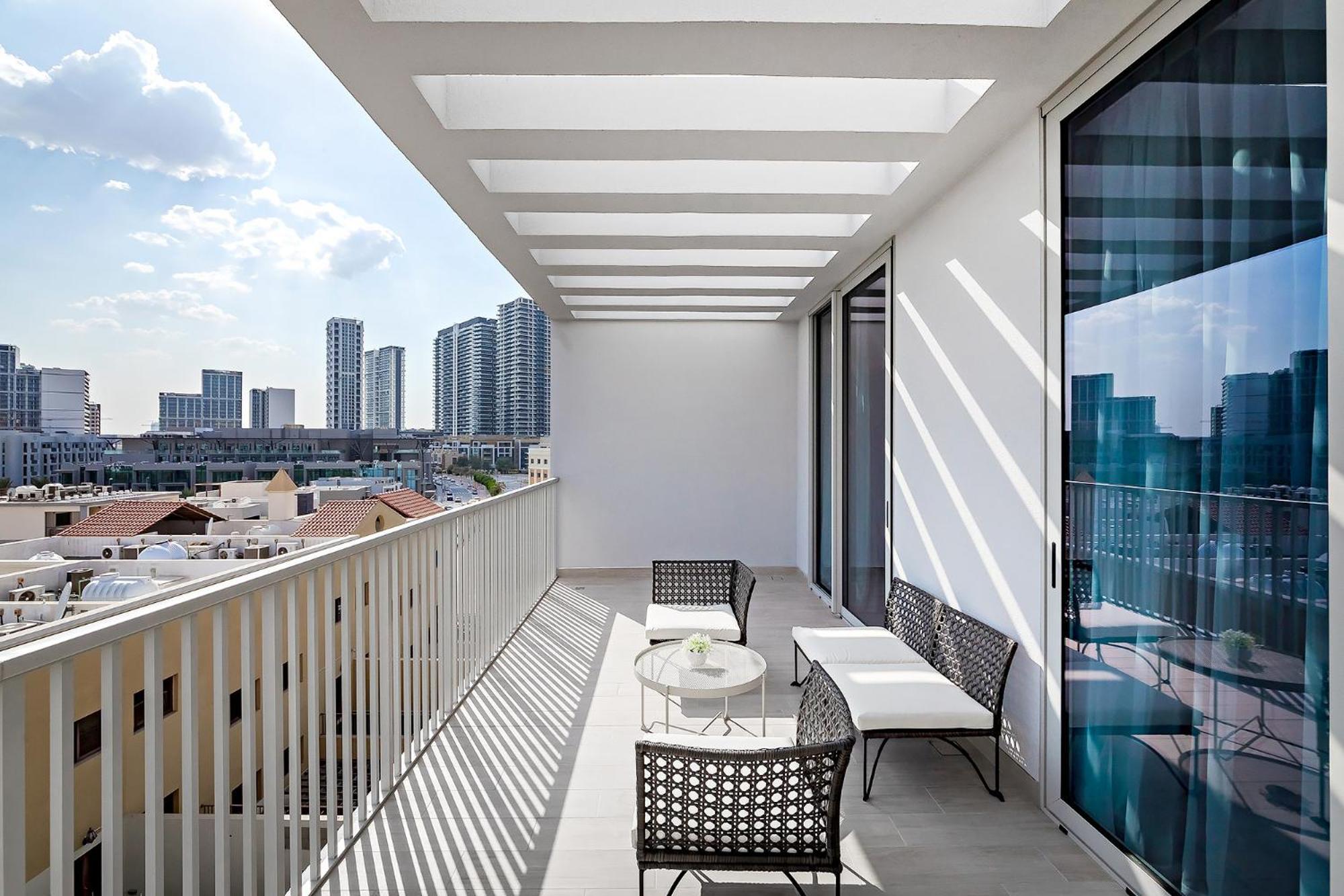 Bright 1br With Balcony In Luma 22 Apartment *