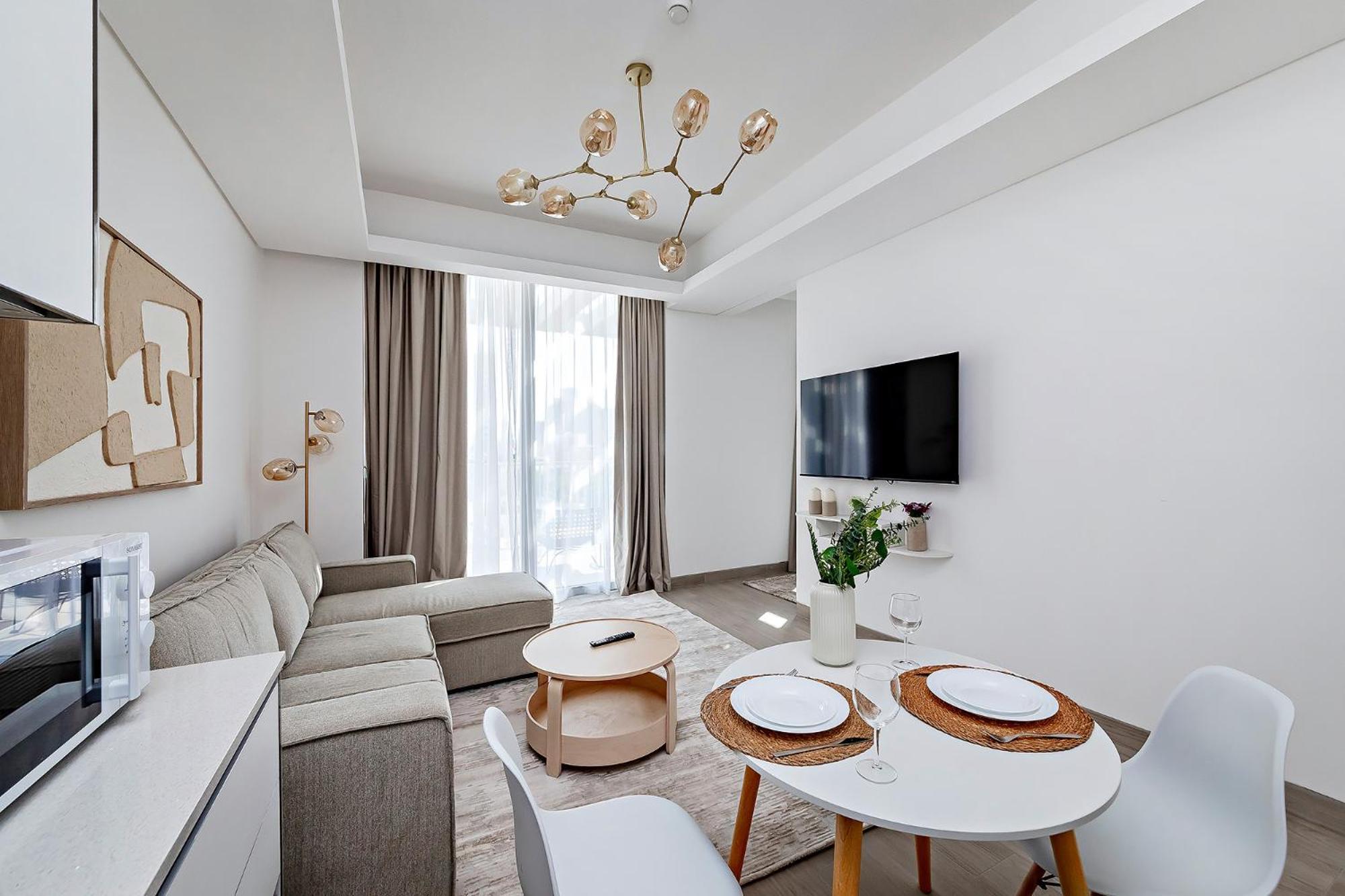 Bright 1br With Balcony In Luma 22 *