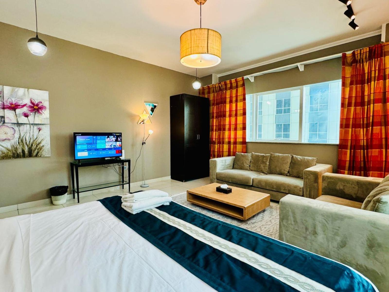 Daire Entire Private Self Catered Marina Dubai