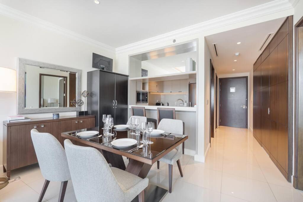 Apartment New Listing With Burj Khalifa View *