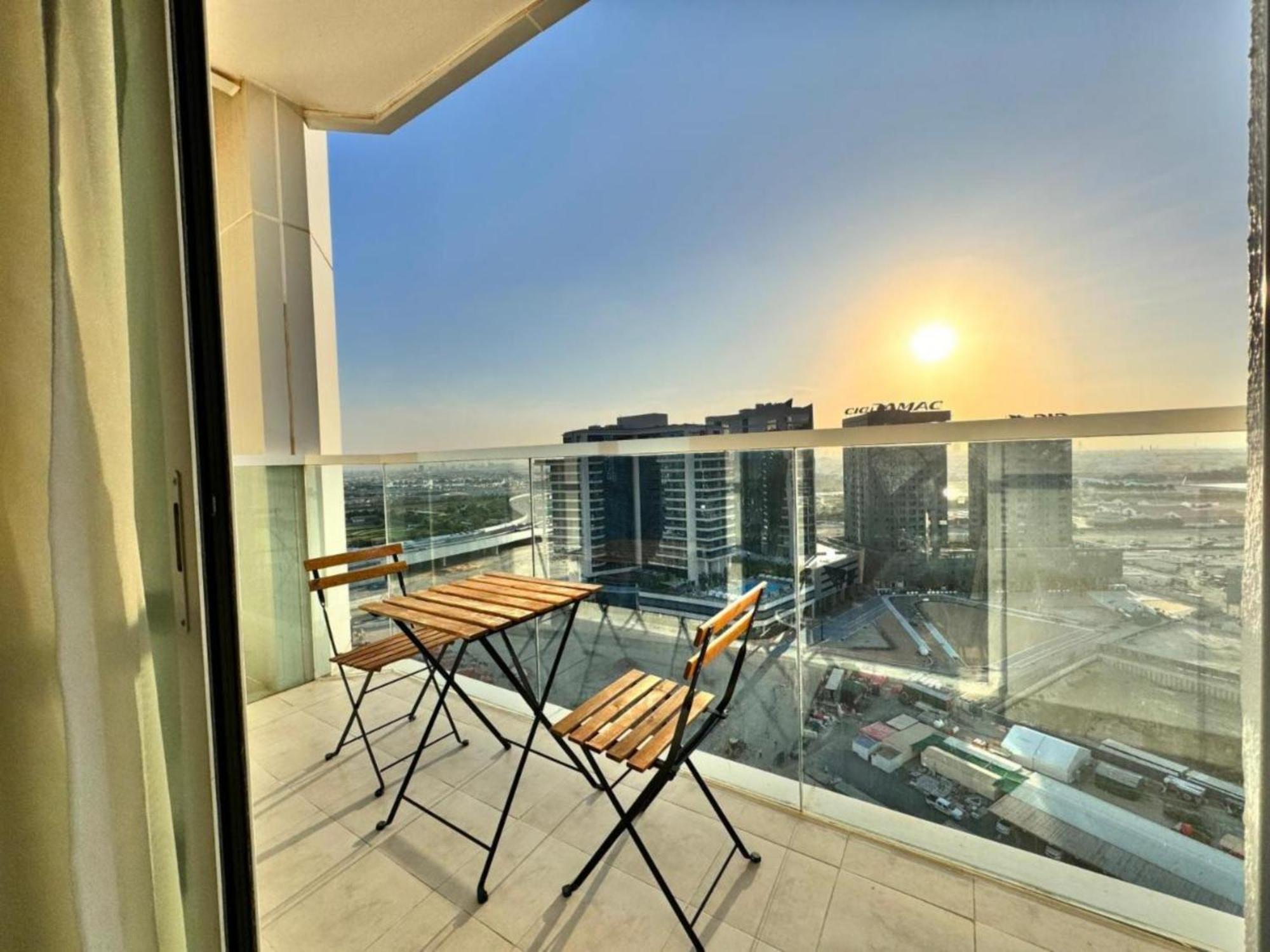 Comfort Cozy Living Ag Tower Business Bay *
