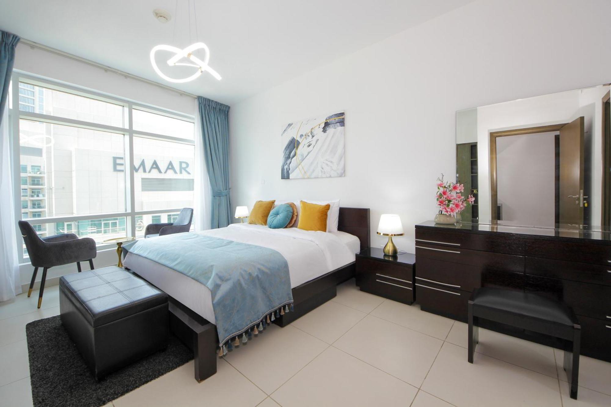 Silk Valley - Luxury 2bhk Close To Mall * Dubai